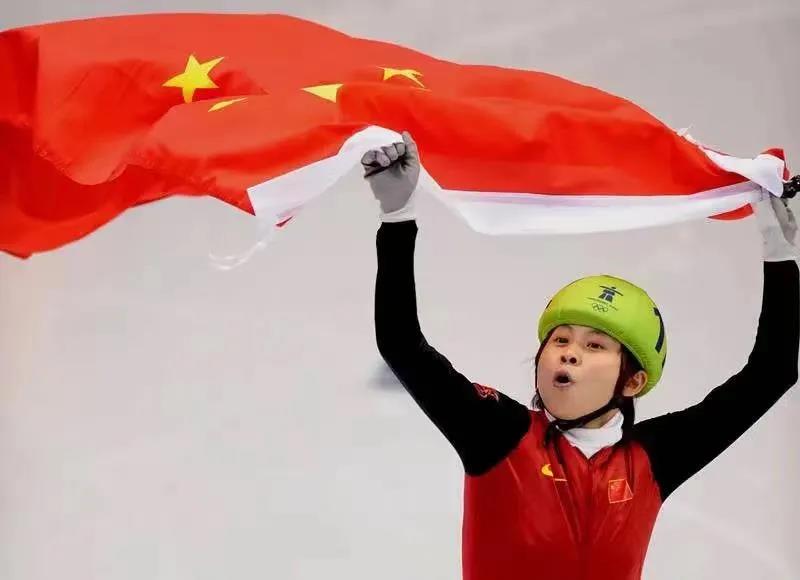 职场人王濛：“咱们加油，把困难留给别人！”-第2张图片-重庆中小企业培训机构